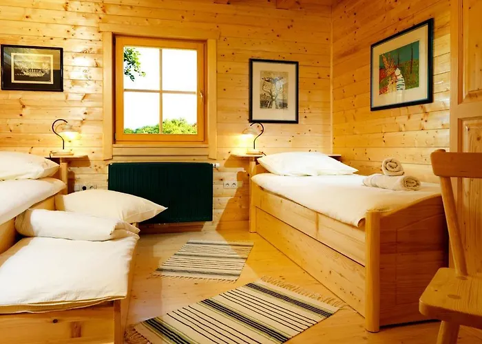 Farm Pirc בית חווה